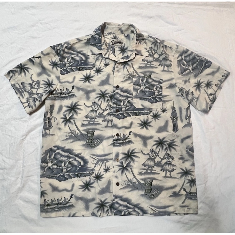 Milano Men's Gray and Cream Tropical Print Shirt